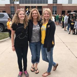 Meet your Posher, Julie